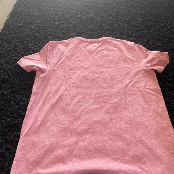 Tommy Hilfiger Men’s small tee shirt 👕 - Picture 6 of 6
